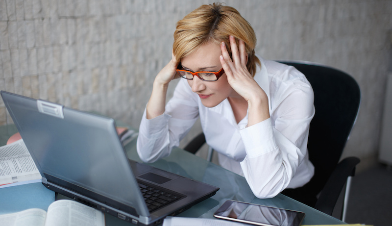 3 Simple Ways to Cope Effectively With Email Overload at Work