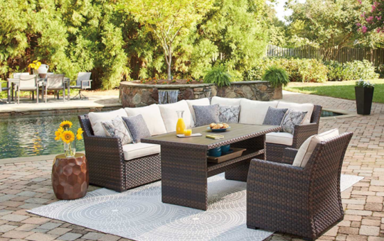 Modern Outdoor Furniture